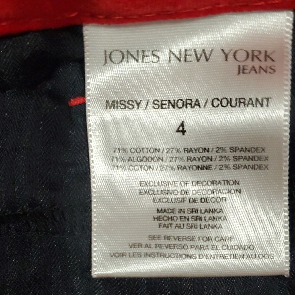 Nwot Jones New York Bold Red Velvet Feel Jeans - Picture 11 of 12